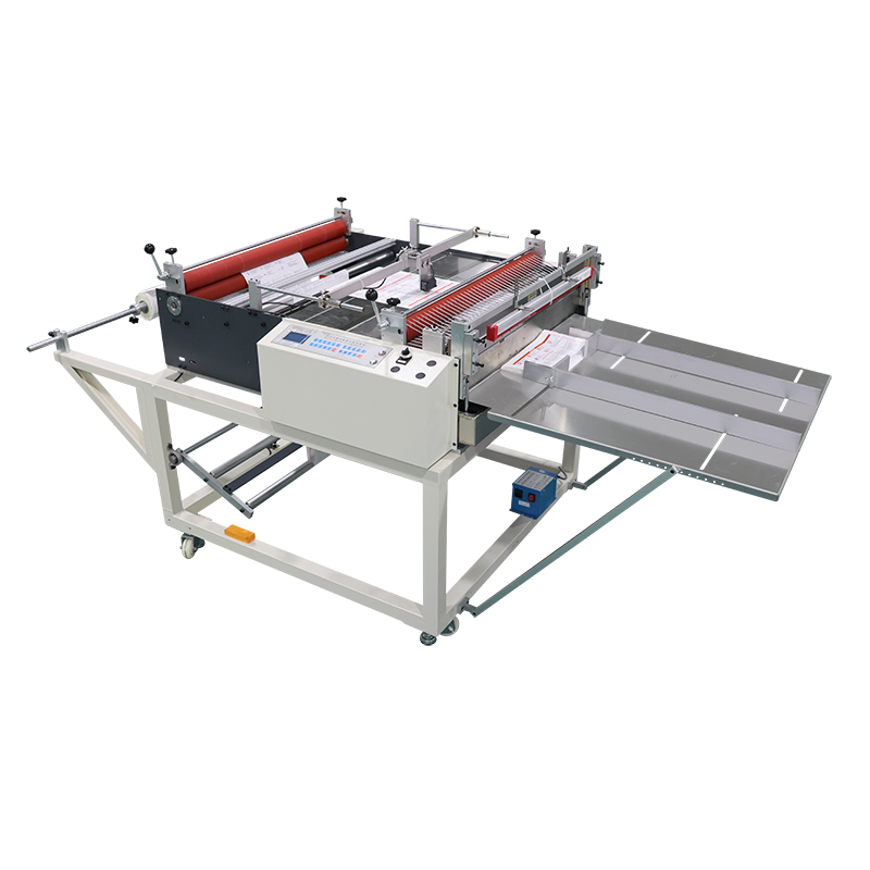 Sensore oculare completamente automatico che traccia il rotolo di cartone stampato sulla taglierina per fogli